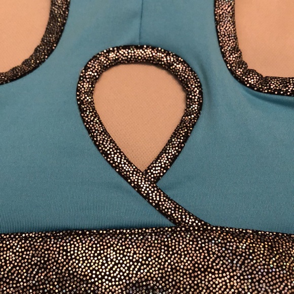 NWT Girl’s Danskin Gymnastics/Dance/Athletic Top - Picture 5 of 8